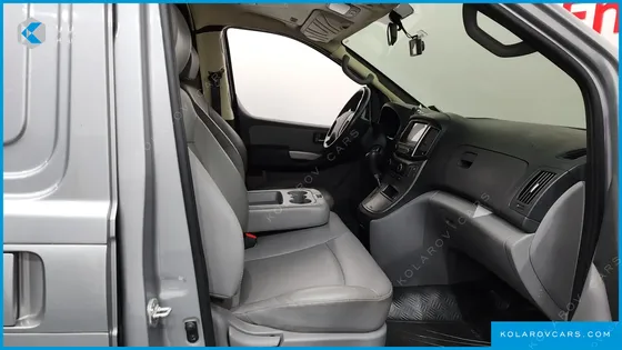 HYUNDAI STAREX CAMPING CAR