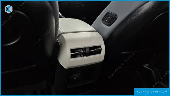 KGM - SSANGYONG TORRES E7