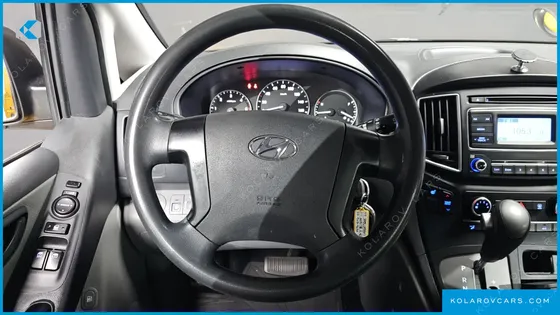 HYUNDAI STAREX SCHOOL BUS