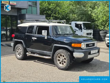 TOYOTA FJ CRUISER 4WD V6