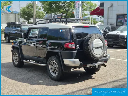 TOYOTA FJ CRUISER 4WD V6