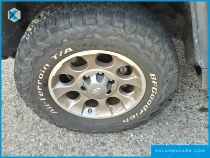 TOYOTA FJ CRUISER 4WD V6