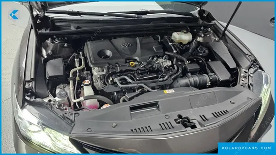 TOYOTA CAMRY 2.5 XLE HYBRID
