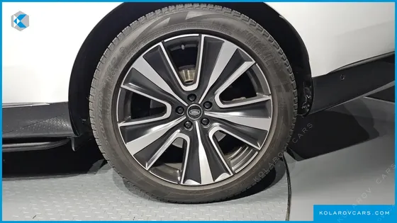 LAND ROVER RANGE ROVER P530 AUTOBIOGRAPHY LONG WHEEL BASE