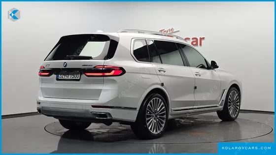 BMW X7 XDRIVE 40I DESIGN PURE EXCELLENCE 6-SEATER