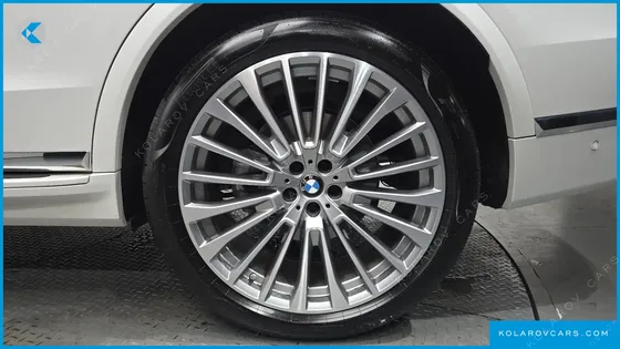 BMW X7 XDRIVE 40I DESIGN PURE EXCELLENCE 6-SEATER