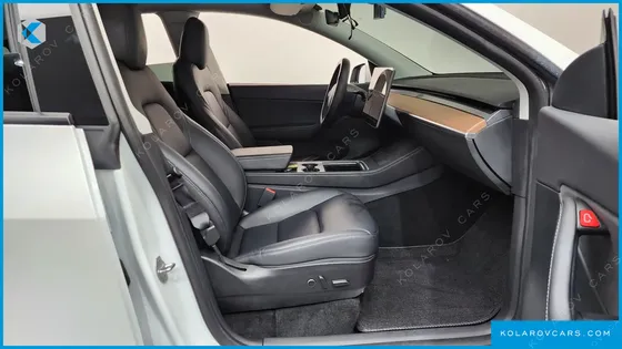 TESLA MODEL Y LONG RANGE AWD