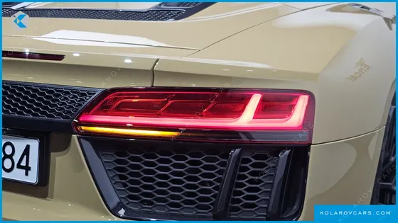 AUDI R8 5.2 V10 SPYDER