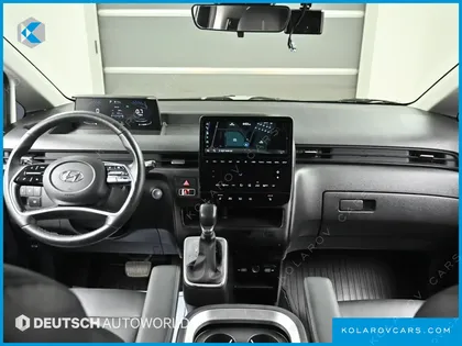HYUNDAI STARIA CARGO 5-SEATER