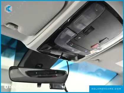 HYUNDAI STARIA CARGO 5-SEATER