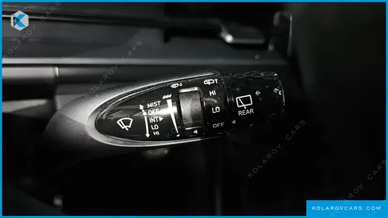 HYUNDAI STARIA TOURER 11-SEATER