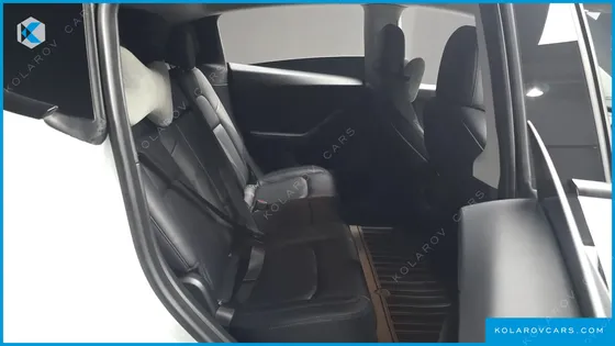 TESLA MODEL Y LONG RANGE AWD