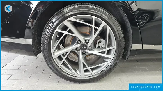 GENESIS G90 GASOLINE 3.5 TURBO 2WD