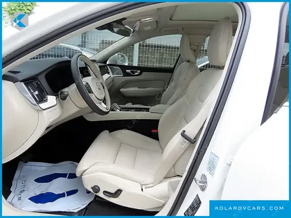 VOLVO XC60 B5 ULTRA BRIGHT