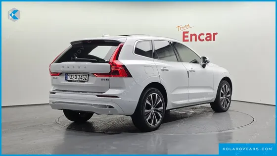 VOLVO XC60 B6 INSCIRTION