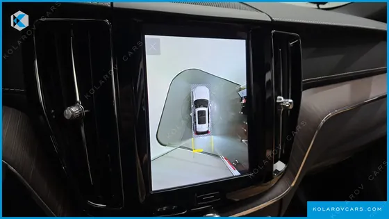 VOLVO XC60 B6 INSCIRTION