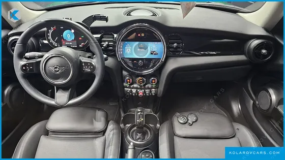 MINI COOPER CLASSIC PLUS LAUNCH PACK