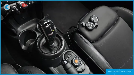 MINI COOPER CLASSIC PLUS LAUNCH PACK