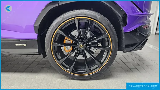 LAMBORGHINI URUS 4.0 V8 S
