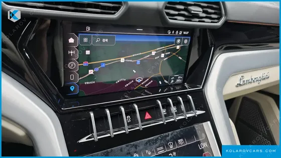 LAMBORGHINI URUS 4.0 V8 S