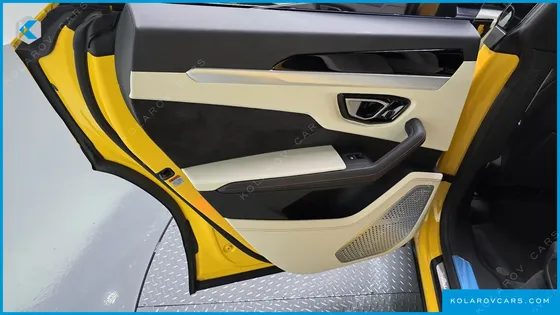 LAMBORGHINI URUS 4.0 V8 S