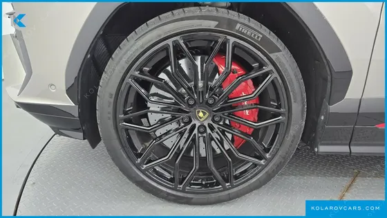 LAMBORGHINI URUS 4.0 V8 SE