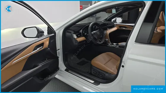 TOYOTA CAMRY 2.5 XLE PREMIUM HYBRID