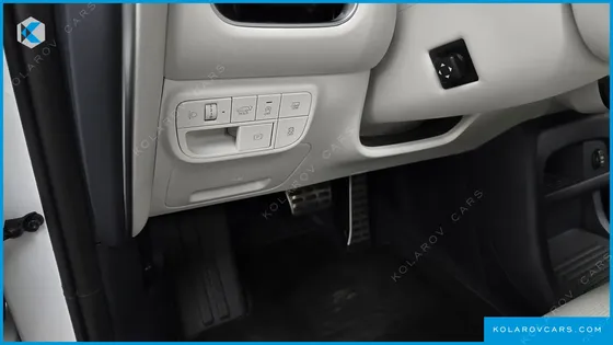 HYUNDAI PALISADE GASOLINE 2.5T 2WD 9-SEATER