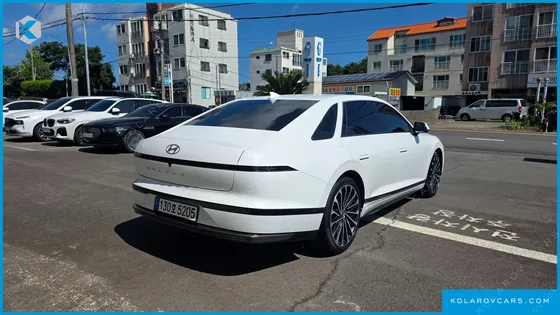 HYUNDAI GRANDEUR CALLIGRAPHY