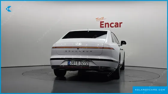 HYUNDAI GRANDEUR CALLIGRAPHY