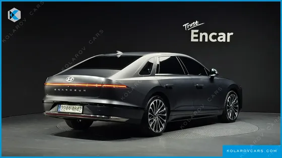 HYUNDAI GRANDEUR CALLIGRAPHY