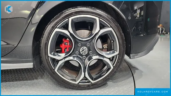 VOLKSWAGEN GOLF 2.0 GTI