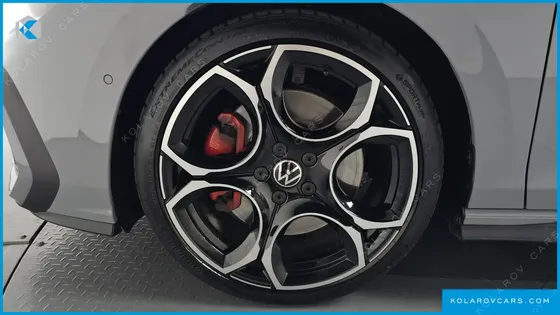 VOLKSWAGEN GOLF 2.0 GTI