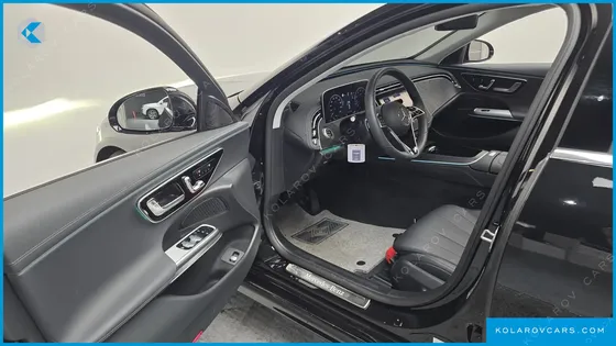 MERCEDES E-CLASS E200 AVANTGARDE