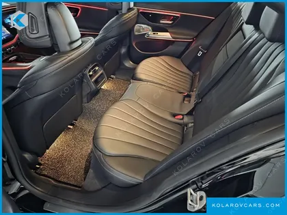 MERCEDES E-CLASS E300 4MATIC EXCLUSIVE