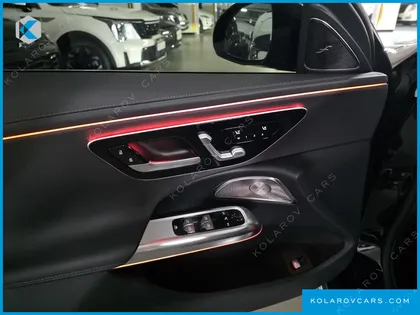 MERCEDES E-CLASS E300 4MATIC EXCLUSIVE