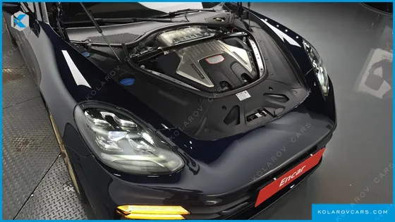 PORSCHE PANAMERA 4.0 GTS
