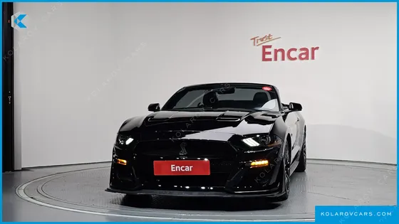 FORD MUSTANG GT CONVERTIBLE