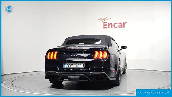 FORD MUSTANG GT CONVERTIBLE