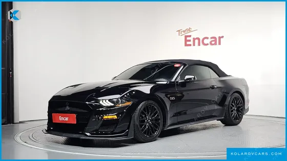 FORD MUSTANG GT CONVERTIBLE