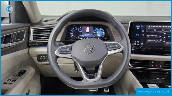 VOLKSWAGEN ATLAS 2.0 TSI R-LINE 7-SEATER