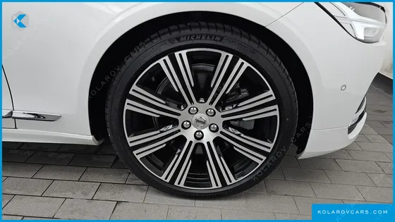 VOLVO S90 B6 AWD ULTRA BRIGHT