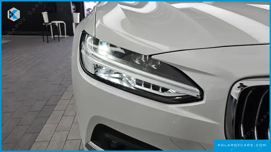 VOLVO S90 B6 AWD ULTRA BRIGHT