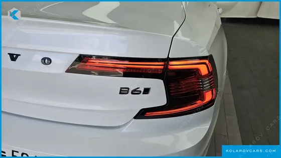 VOLVO S90 B6 AWD ULTRA BRIGHT