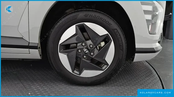 HYUNDAI KONA LONG RANGE