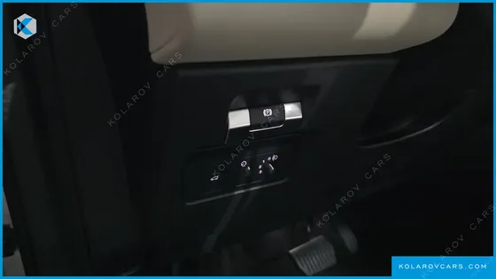 LAND ROVER DISCOVERY SPORT D150 S