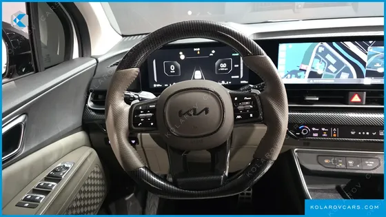 KIA CARNIVAL HEV 9SEATER NOBLESS