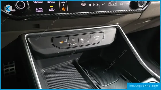 KIA CARNIVAL HEV 9SEATER NOBLESS