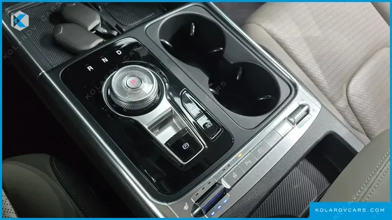 KIA CARNIVAL HEV 7SEATER SIGNATURE