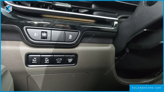 KIA CARNIVAL HEV 7SEATER SIGNATURE